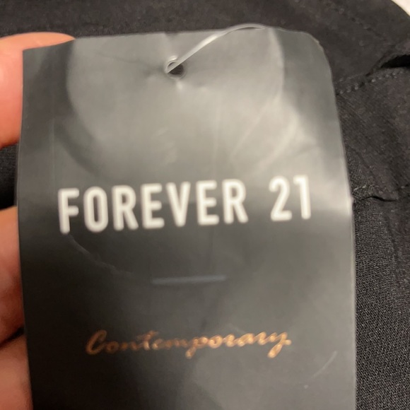 Forever 21 sleeveless black dress - Picture 9 of 9